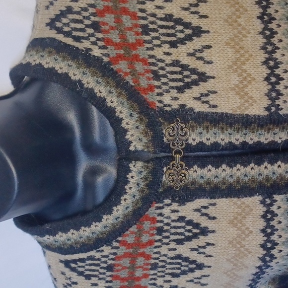 Telluride Clothing Co Vintage Wool Cardigan Sweater Metal Clasps size small - Picture 2 of 5